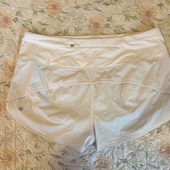 lululemon athletica White Women Shorts - Picture 5 of 6